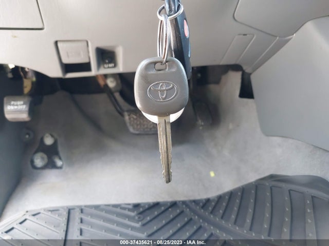 2010 TOYOTA TACOMA VIN: 3TMLU4EN7AM039423