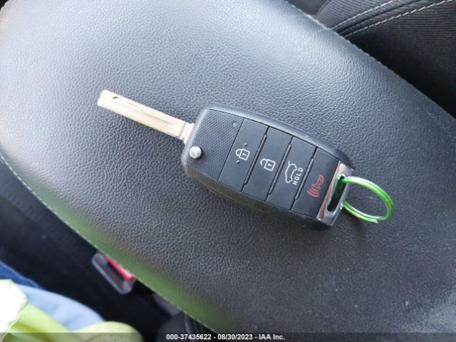KNDJP3A55J7537452 KIA SOUL +