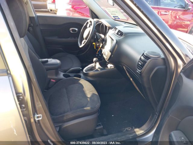 KNDJP3A55J7537452 KIA SOUL +