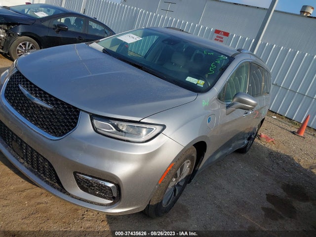Chrysler Pacifica Hybrid Touring L 2021 2C4RC1L72MR594714 Image 2