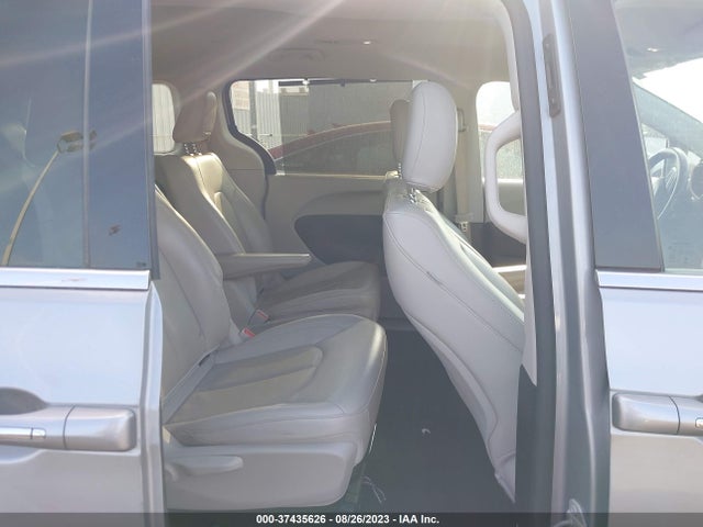 Chrysler Pacifica Hybrid Touring L 2021 2C4RC1L72MR594714 Image 8