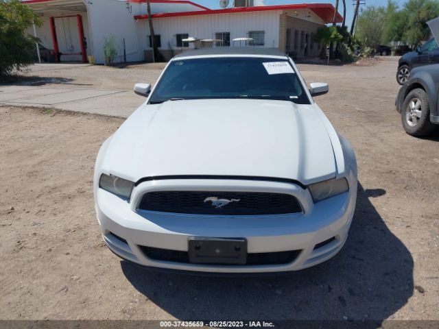 1ZVBP8EMXE5306922 Ford Mustang V6