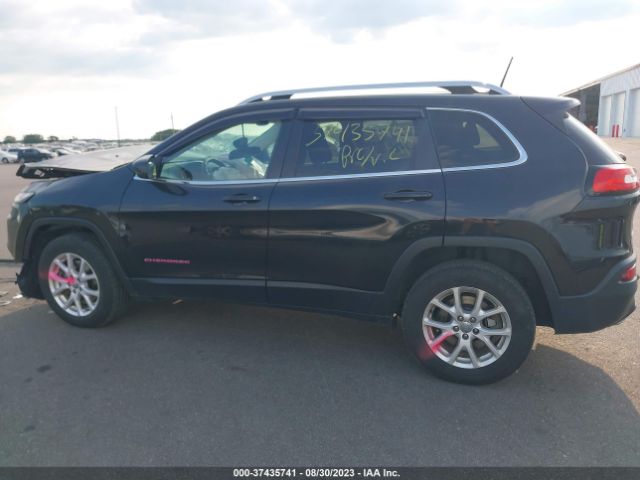 1C4PJMCS1GW211392 Jeep Cherokee Latitude