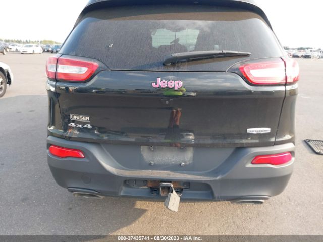 1C4PJMCS1GW211392 Jeep Cherokee Latitude