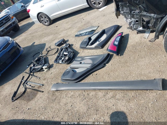 KIA Soul Base 2017 KNDJN2A24H7502417 Image 4