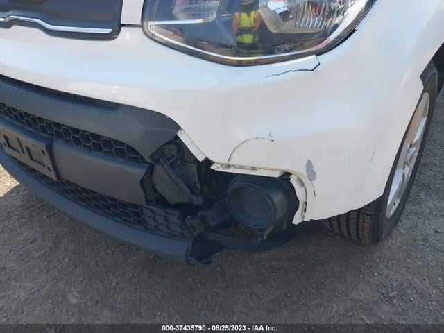 KIA Soul Base 2017 KNDJN2A24H7502417 Image 13