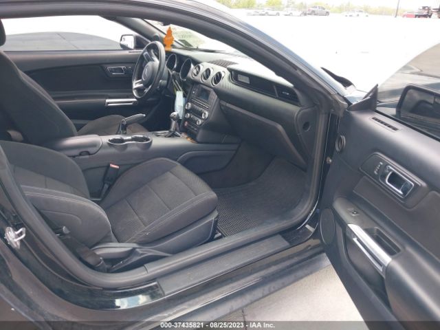 1FA6P8AM8G5255343 Ford Mustang V6
