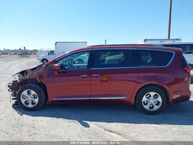 2C4RC1L71JR124914 Chrysler Pacifica Hybrid Touring L