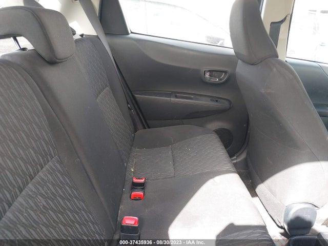 Toyota YARIS LE 2014 VNKKTUD31EA000156 Image 15