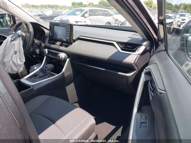 Toyota RAV4 LE 2022 2T3H1RFV4NC186721 Image 5