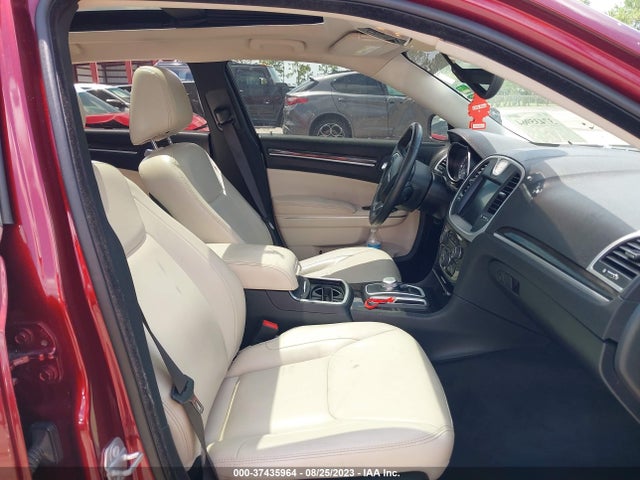 Chrysler 300 Limited 2015 2C3CCARG1FH820512 Image 5