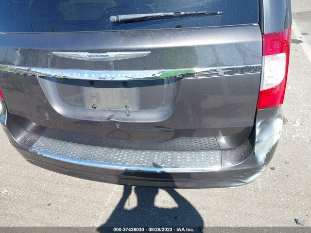 2C4RC1BG7GR127178 Chrysler Town & Country Touring