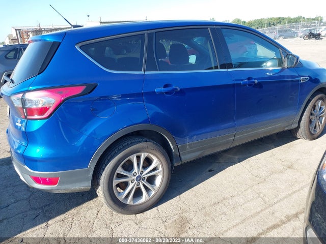Ford ESCAPE SE 2017 1FMCU0GD3HUB75949 Image 4