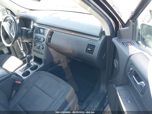 2FMGK5B8XEBD45112 Ford FLEX SE