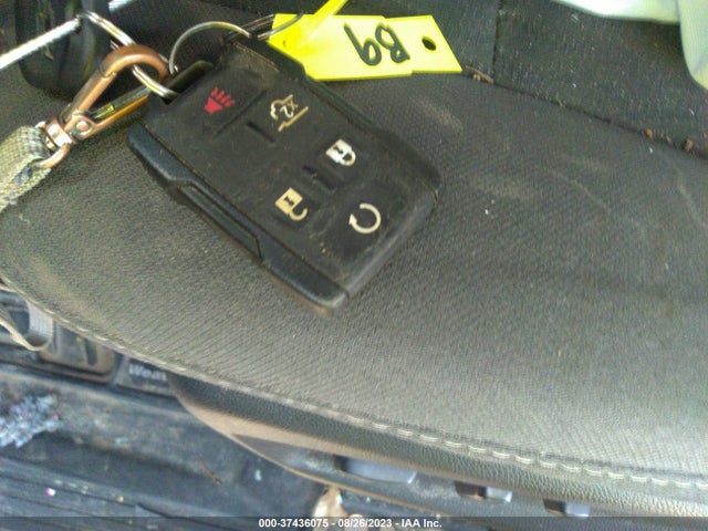 Chevrolet Suburban Ls 2018 1GNSCGEC2JR304754 Image 11