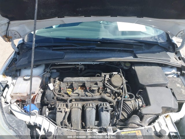 2014 FORD FOCUS SE VIN: 1FADP3F29EL207716