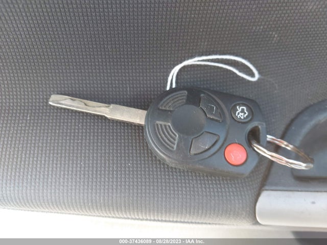 2014 FORD FOCUS SE VIN: 1FADP3F29EL207716