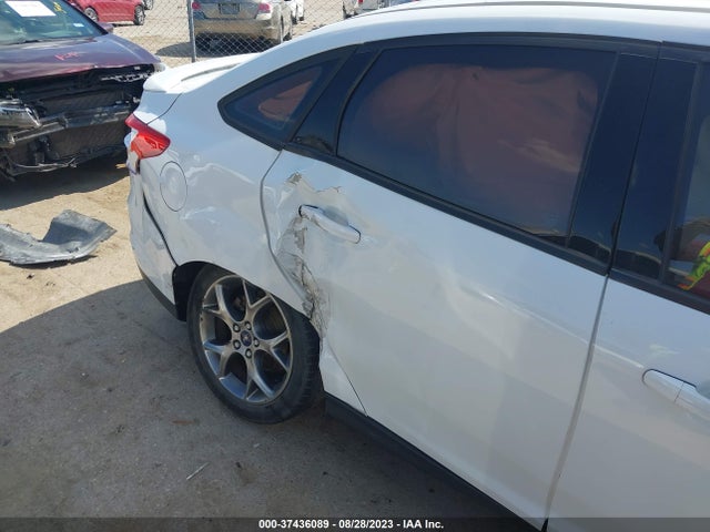 2014 FORD FOCUS SE VIN: 1FADP3F29EL207716