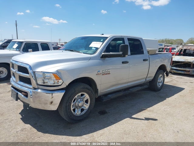 RAM 2500 Tradesman 2018 3C6UR4CLXJG363544 Image 2