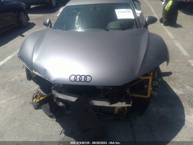 Audi R8 Coupe V10 2021 WUABAAFX0M7900798 Image 12