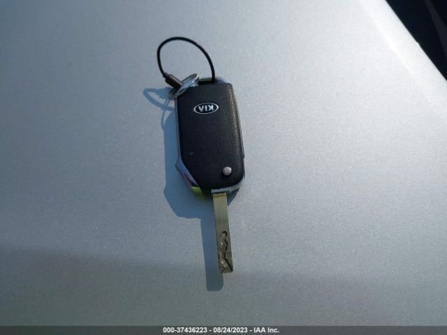 KNDJ23AU1M7746861 KIA SOUL S