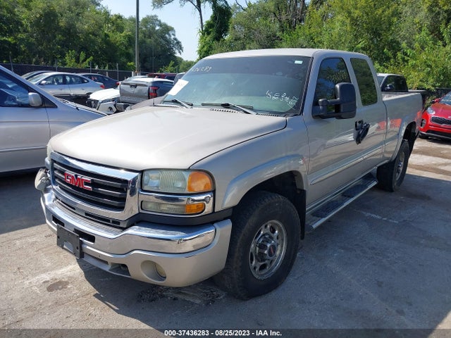 2004 GMC SIERRA 2500HD SLE VIN: 1GTHK29274E291392