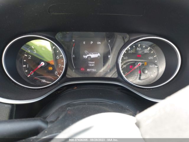 3C4NJCAB7JT487352 Jeep Compass Sport