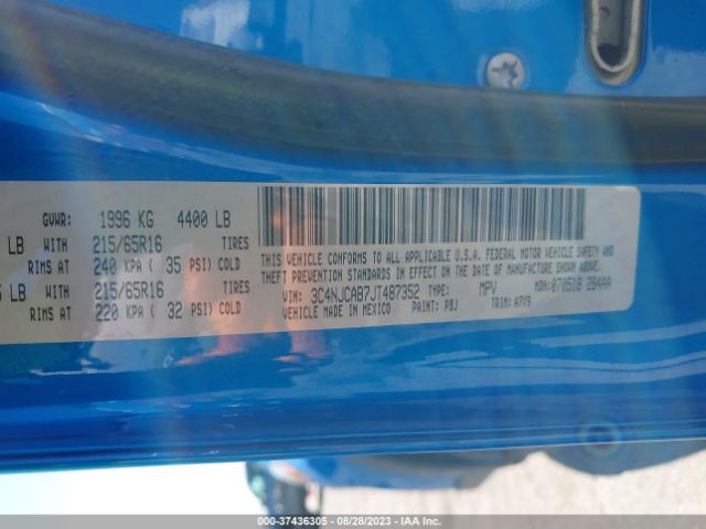 3C4NJCAB7JT487352 Jeep Compass Sport
