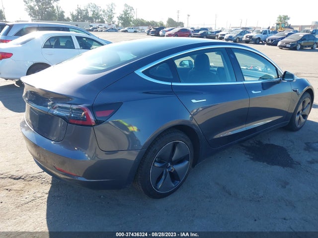 Tesla Model 3 Range Battery 2018 5YJ3E1EA3JF102000 Image 11