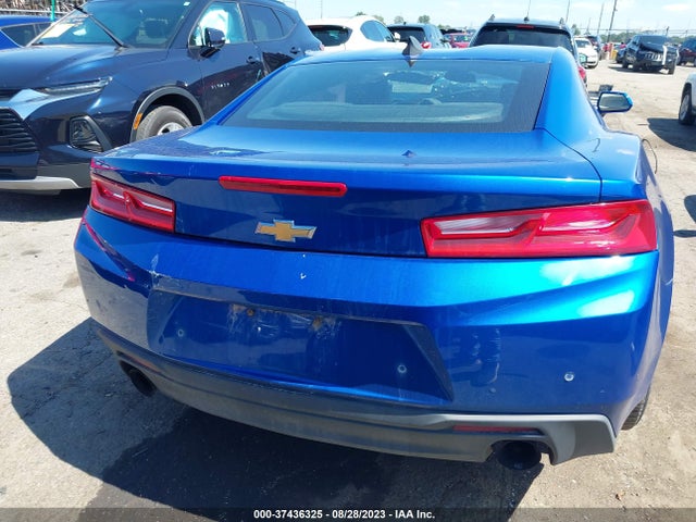 Chevrolet Camaro 2lt 2018 1G1FD1RX3J0109292 Image 16