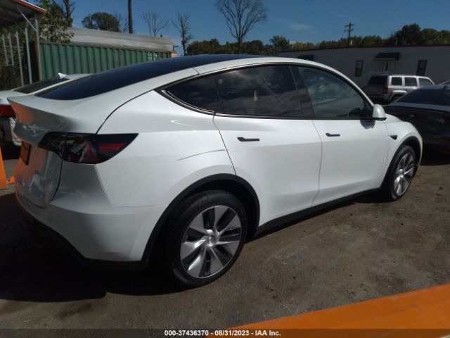 7SAYGDEE1PF830169 Tesla Model Y Long Range