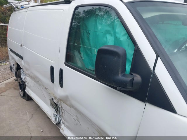 Chevrolet EXPRESS CARGO VAN 2021 1GCWGAFPXM1208242 Image 13