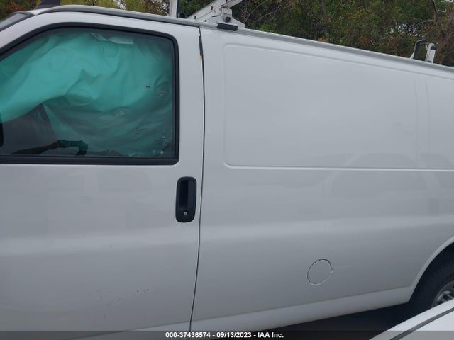 Chevrolet EXPRESS CARGO VAN 2021 1GCWGAFPXM1208242 Image 14