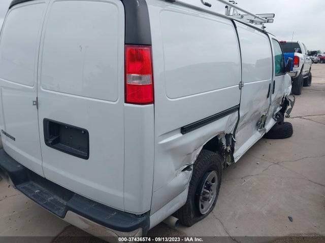 Chevrolet EXPRESS CARGO VAN 2021 1GCWGAFPXM1208242 Image 4