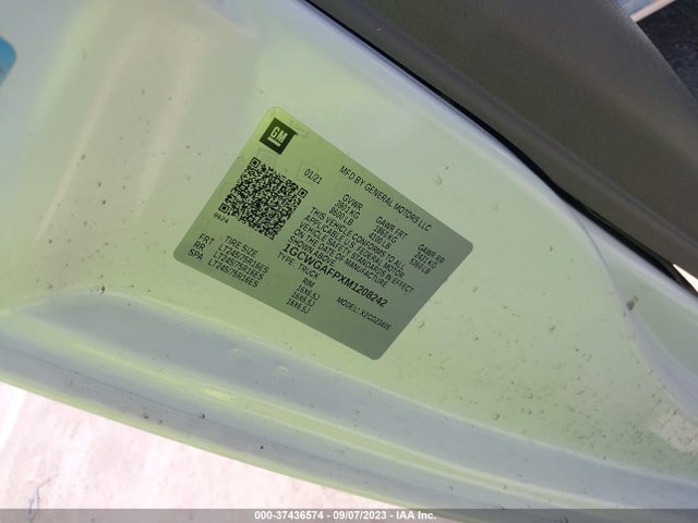 Chevrolet EXPRESS CARGO VAN 2021 1GCWGAFPXM1208242 Image 9