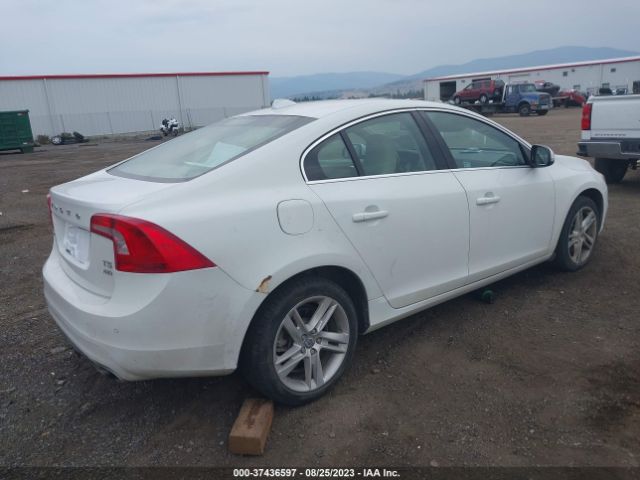 YV1612TB8F1307932 Volvo S60