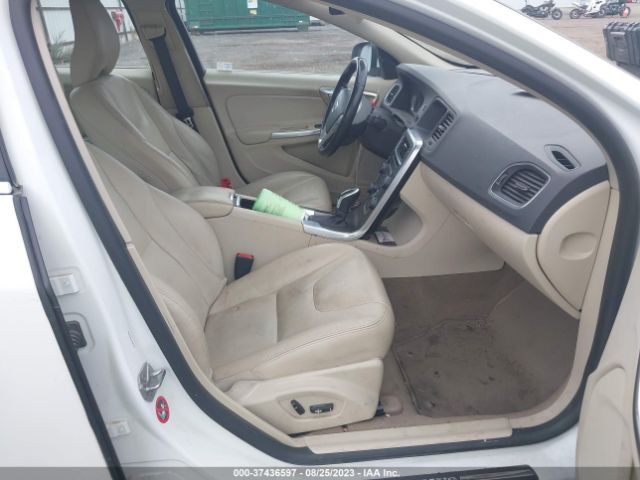 YV1612TB8F1307932 Volvo S60