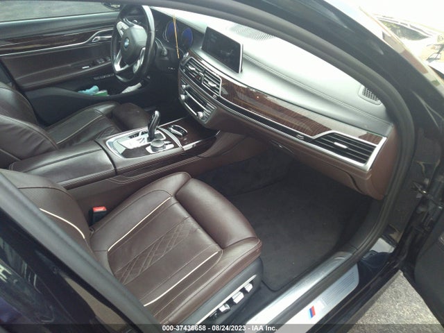 BMW 7 Series 750i Xdrive 2016 WBA7F2C50GG416631 Image 5