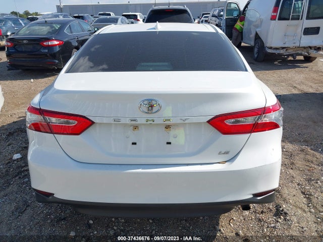 2020 TOYOTA CAMRY LE VIN: 4T1C11AK4LU302495