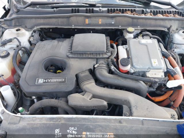 3FA6P0LU1JR139100 Ford Fusion Hybrid Se