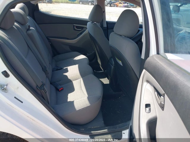 2016 HYUNDAI ELANTRA SE VIN: 5NPDH4AE7GH725698