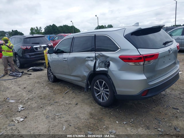 Toyota Highlander Xle/se 2017 5TDKZRFHXHS510932 Image 3