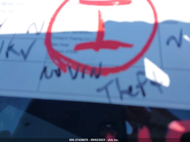 2022 PORSCHE MACAN WP1AA2A57NLB05341 Photo 8