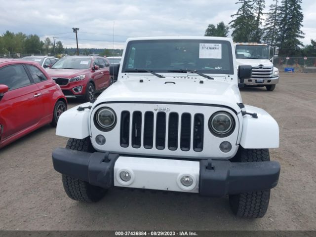 1C4BJWEG1GL295357 Jeep Wrangler Unlimited Sahara