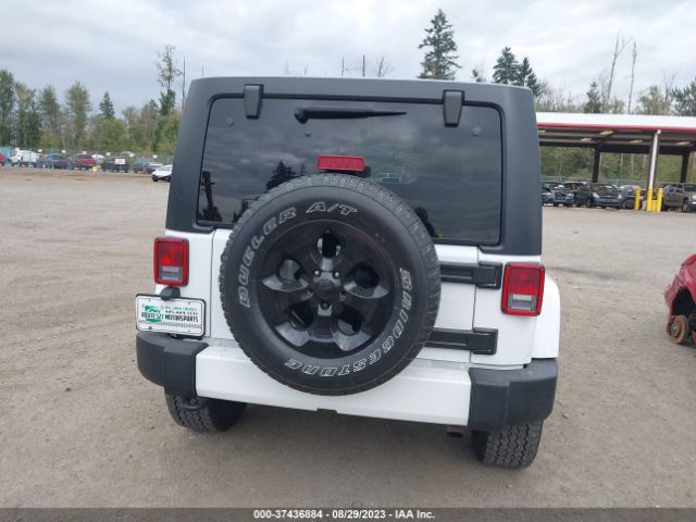 1C4BJWEG1GL295357 Jeep Wrangler Unlimited Sahara
