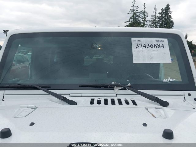 1C4BJWEG1GL295357 Jeep Wrangler Unlimited Sahara