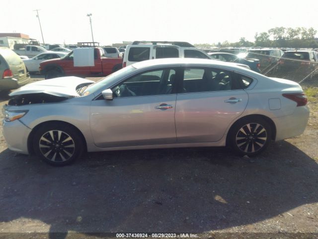 1N4AL3APXJC264678 Nissan Altima 2.5 Sl