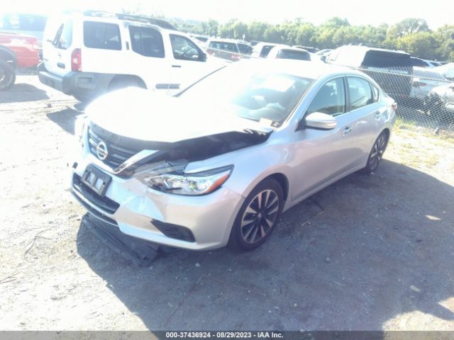 1N4AL3APXJC264678 Nissan Altima 2.5 Sl