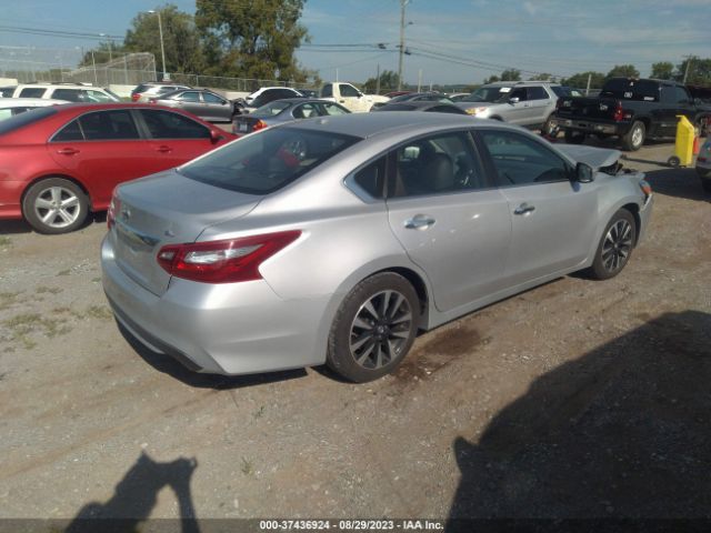 1N4AL3APXJC264678 Nissan Altima 2.5 Sl