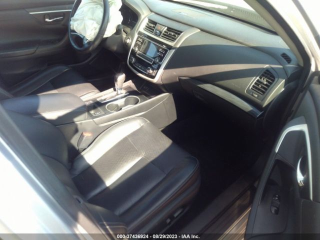 1N4AL3APXJC264678 Nissan Altima 2.5 Sl